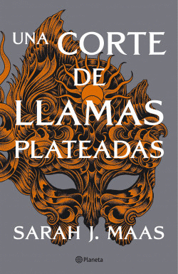 UNA CORTE DE LLAMAS PLATEADAS